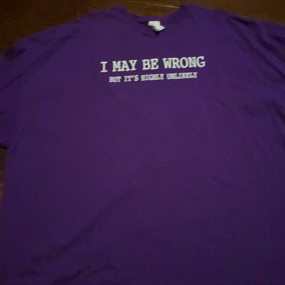 5Xl purple tshirt bought @ local boutique Not worn